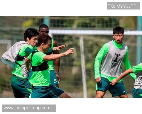 近600名国安球迷远征亚冠客场热情助威气氛火爆几乎反转主场优势