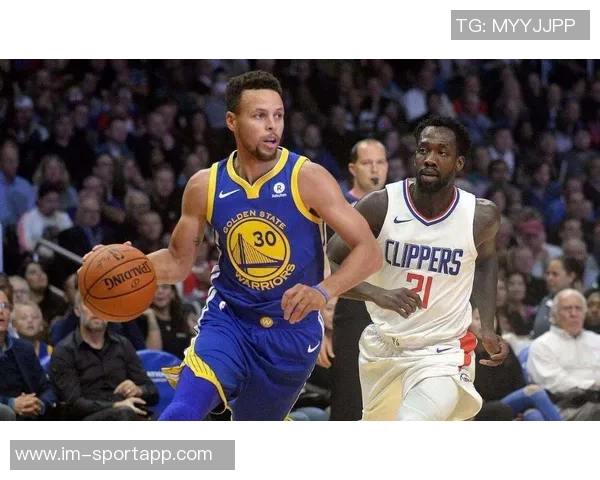 小里弗斯评选历史最佳五大控卫阵容库里魔术师伊赛亚托马斯保罗基德的精彩分析 小里弗斯评选历史最佳五大控卫阵容库里魔术师伊赛亚托马斯保罗基德的精彩分析