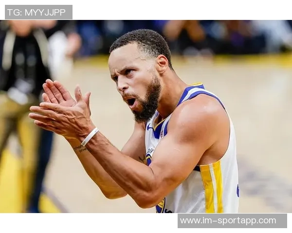 库里以37岁304天的年龄创下连续8场得分超过25分的历史纪录