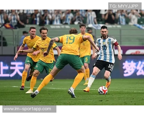 梅西重返国家队阿根廷对阵波多黎各首发阵容揭晓